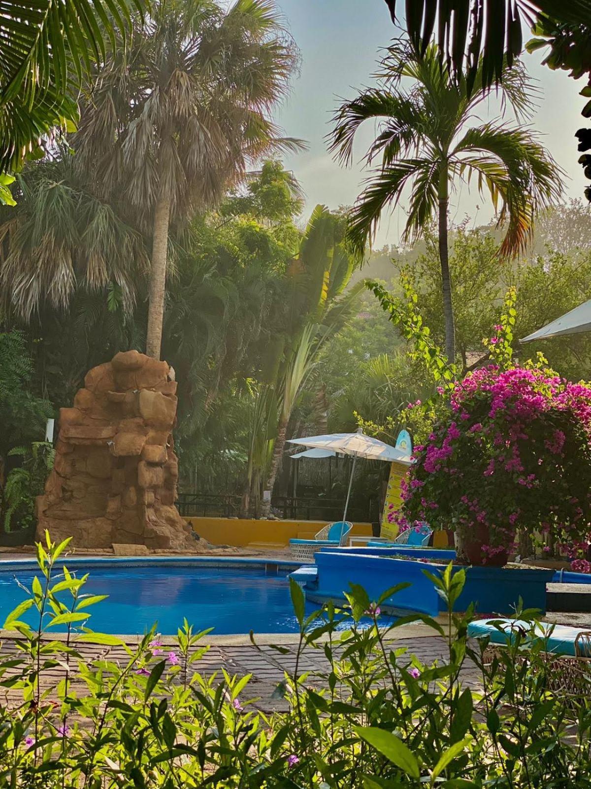 Hotel Bungalows Acuario Puerto Escondido  Exterior photo